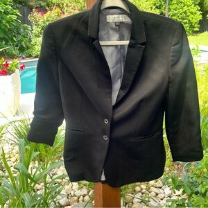 Tahari  Arthur S Levine Black Pinstripe Blazer 2 Button Size 10